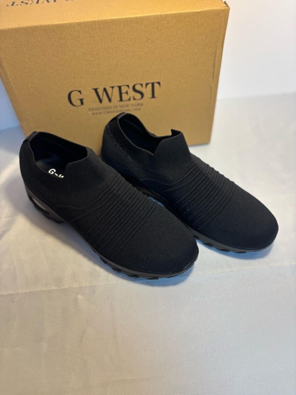 G West Women's Black Slip-On Knit Contemporary Shoes Size 9 New